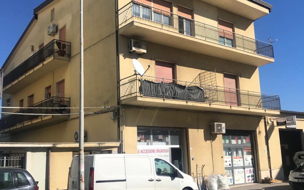 APPARTAMENTO – VIA DEL MARE