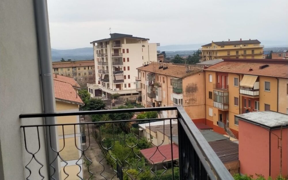 APPARTAMENTO – VIA P. MATTARELLA- LAMEZIA TERME