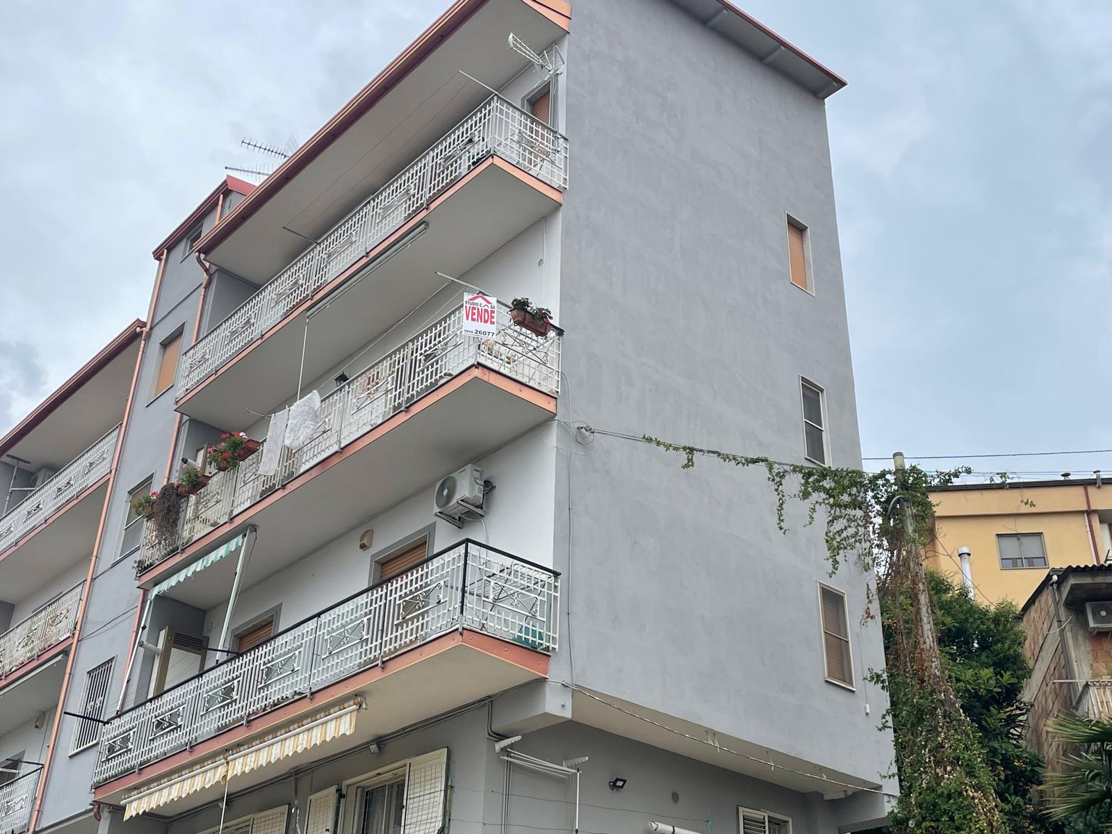 APPARTAMENTO – VIA MADONNA DELLA SPINA-LAMEZIA TERME